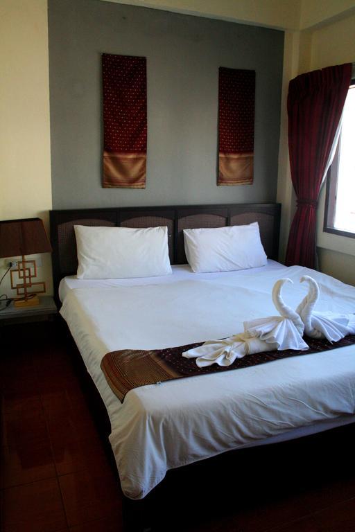 2Gether Guesthouse Karon Bilik gambar
