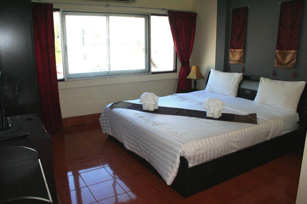 2Gether Guesthouse Karon Bilik gambar