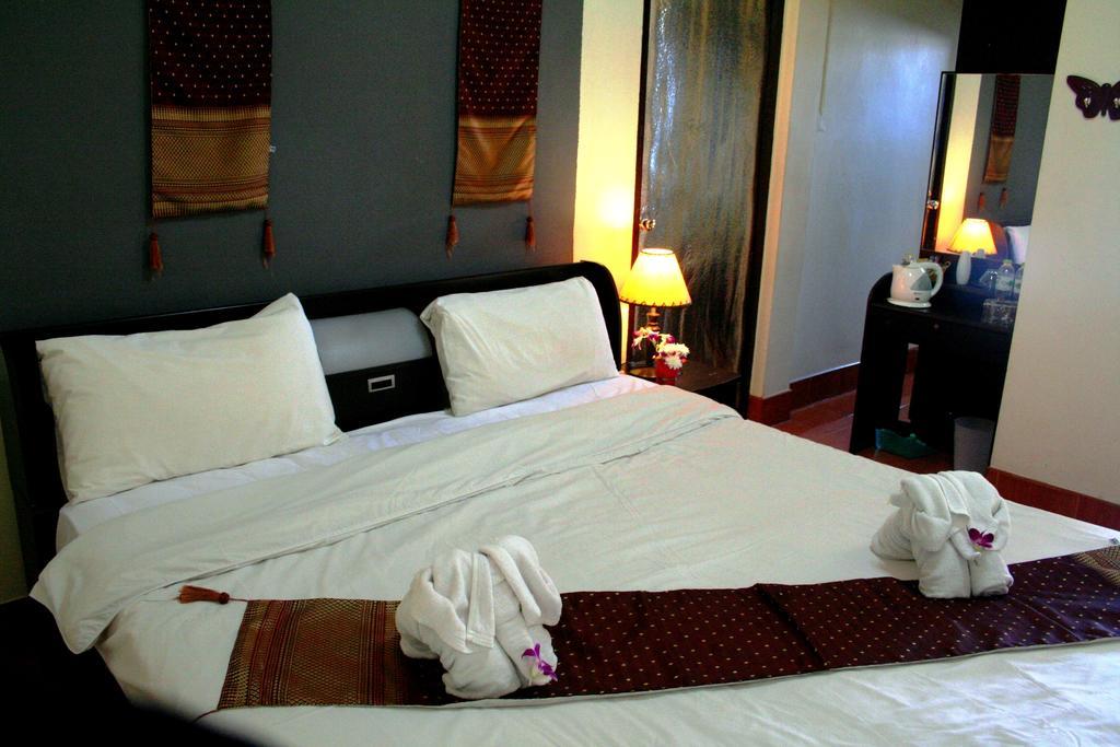 2Gether Guesthouse Karon Bilik gambar