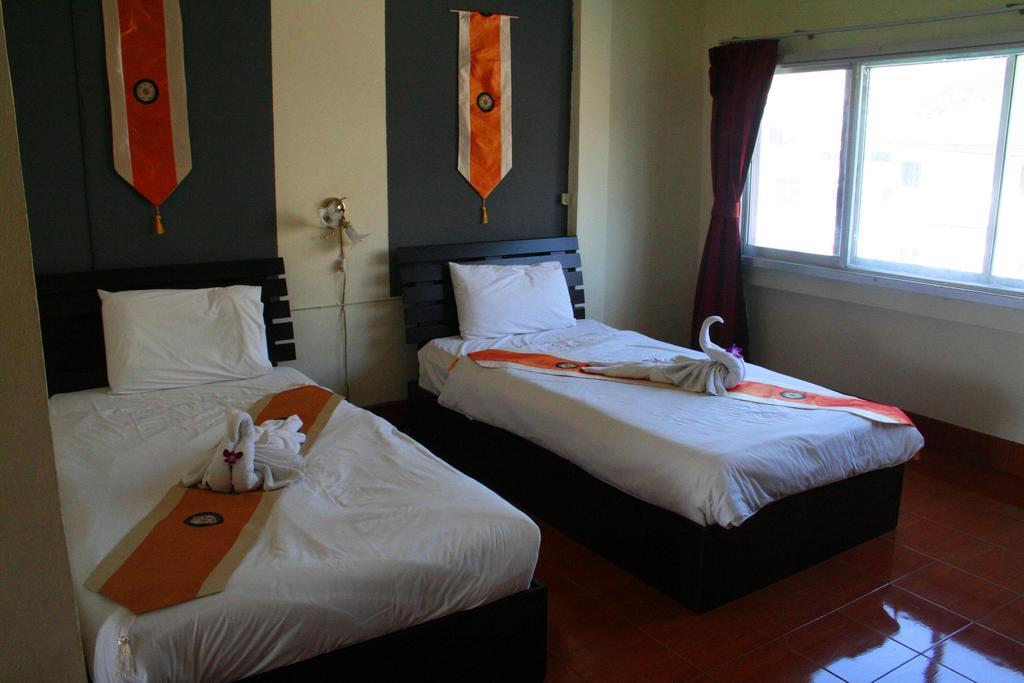 2Gether Guesthouse Karon Bilik gambar