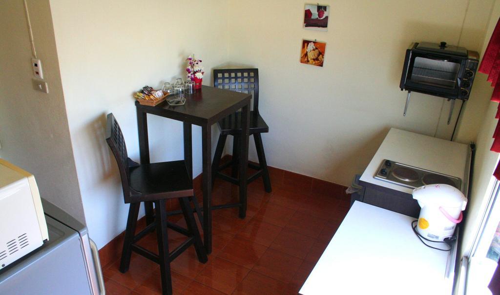 2Gether Guesthouse Karon Bilik gambar