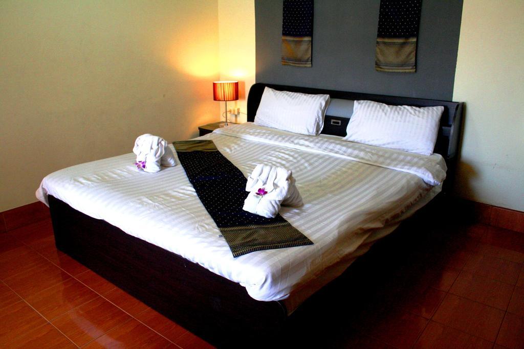 2Gether Guesthouse Karon Luaran gambar