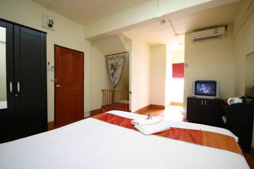 2Gether Guesthouse Karon Bilik gambar